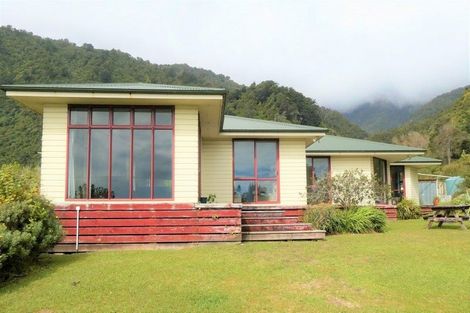 Photo of property in 6/4 Golden Sands Road, Barrytown, Runanga, 7873