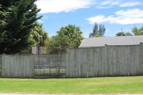 Photo of property in 27 Stevenson Road, Clarks Beach, 2122