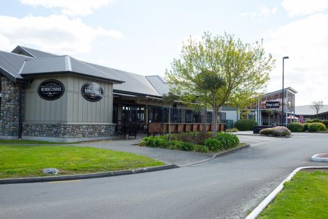 Photo of property in 26 Silicon Way, Fitzherbert, Palmerston North, 4410