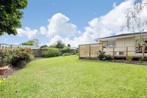 Photo of property in 13 Kereru Place, Half Moon Bay, Auckland, 2012