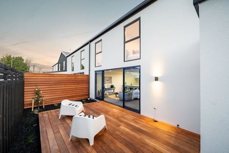 Photo of property in 2/3 Humboldt Street, Sydenham, Christchurch, 8023