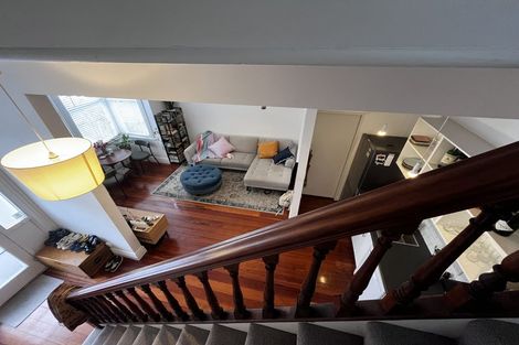 Photo of property in 69 Rolleston Street, Mount Cook, Wellington, 6021
