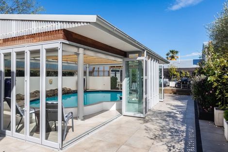 Photo of property in 69 Deans Avenue, Riccarton, Christchurch, 8011