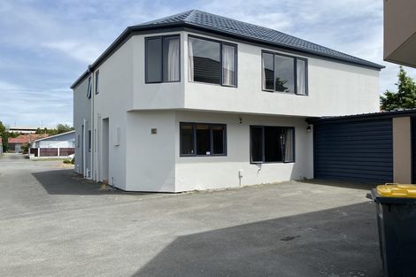 Photo of property in 2/90 Picton Avenue, Riccarton, Christchurch, 8011