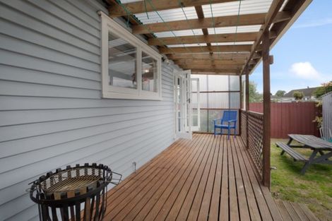 Photo of property in 14 Lockwood Crescent, Taita, Lower Hutt, 5011