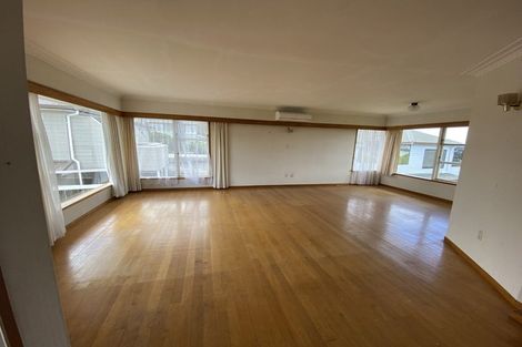 Photo of property in 39 Toroa Street, Torbay, Auckland, 0630