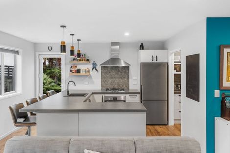 Photo of property in 32 Wakatu Avenue, Moncks Bay, Christchurch, 8081