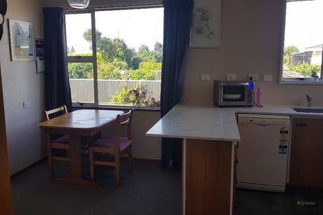 Photo of property in 19 Timaru Road, Waimate, 7924