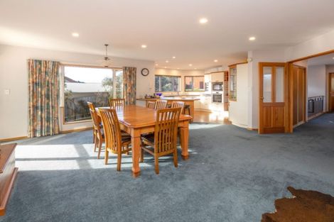Photo of property in 6 Somerton Rise, Westmorland, Christchurch, 8025
