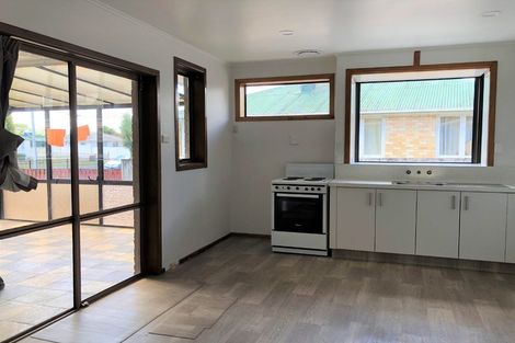 Photo of property in 22 Bader Street, Bader, Hamilton, 3206