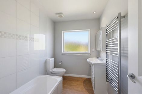 Photo of property in 4 Botany Lane, Whitby, Porirua, 5024