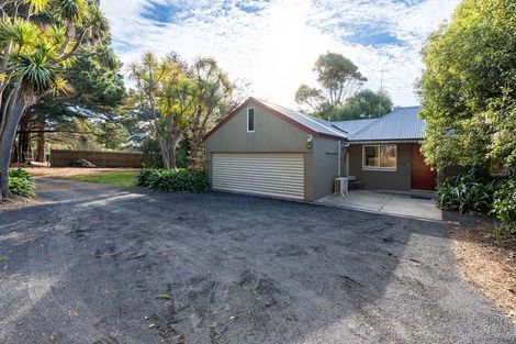 Photo of property in 109 Cliffs Road, Saint Clair, Dunedin, 9012
