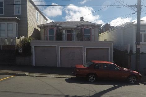 Photo of property in 250 Adelaide Road, Newtown, Wellington, 6021