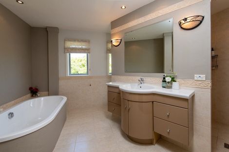 Photo of property in 25c Riverglade Drive, Tamahere, Hamilton, 3283