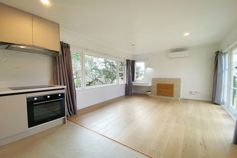 Photo of property in 1/8a Bracken Avenue, Takapuna, Auckland, 0622