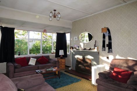 Photo of property in 19 Russell Street, Westport, 7825