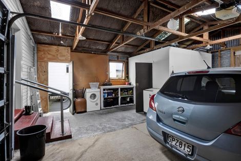 Photo of property in 10 Morrissey Street, Hawera, 4610