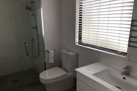 Photo of property in 54a Hattaway Avenue, Bucklands Beach, Auckland, 2012