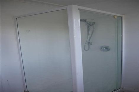 Photo of property in 2 Kamo Road, Regent, Whangarei, 0112