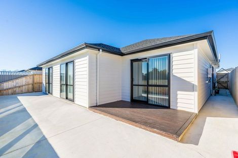 Photo of property in 11 Silver Beech Street, Takanini, 2110
