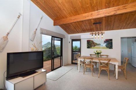 Photo of property in 3 Pine Grove, Tairua, 3508
