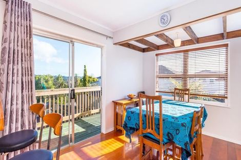 Photo of property in 41 Sunvue Road, Glen Eden, Auckland, 0602