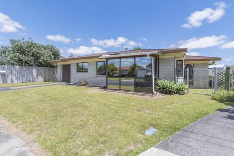 Photo of property in 2/32 Willis Road, Papakura, 2110