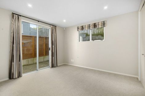 Photo of property in 7a Shortland Street, Khandallah, Wellington, 6035