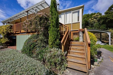 Photo of property in 17 Makura Road, Goose Bay, Kaikoura, 7374