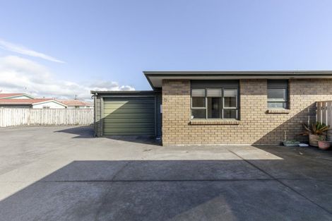 Photo of property in 5/13 Cracroft Street, Waitara, 4320