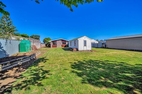 Photo of property in 27 Gore Street, Normanby, Hawera, 4614