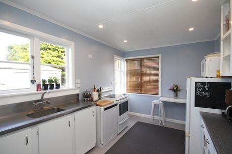 Photo of property in 9 Hayward Road, Ngatea, 3503