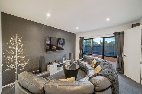 Photo of property in 214 Burwood Road, Burwood, Christchurch, 8083