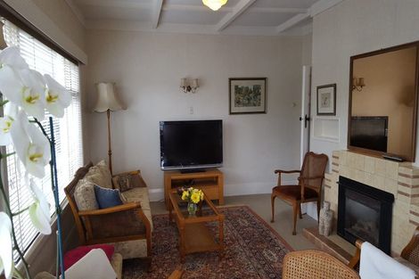 Photo of property in 16 King Edward Parade, Devonport, Auckland, 0624