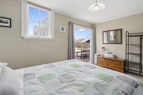 Photo of property in 6 Esther Street, Martinborough, 5711