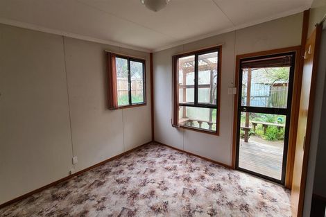 Photo of property in 2 Sinclair Street, New Brighton, Christchurch, 8083