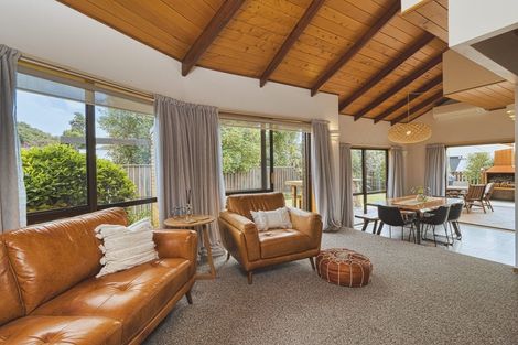 Photo of property in 3a Tauroa Road, Havelock North, 4130