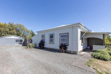 Photo of property in 44 Tennyson Street, Dannevirke, 4930