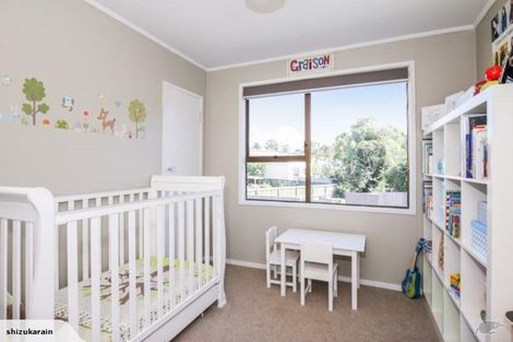 Photo of property in 9 Glucina Place, Glen Eden, Auckland, 0602