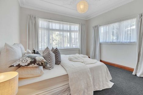 Photo of property in 38 Miro Street, Takaro, Palmerston North, 4410