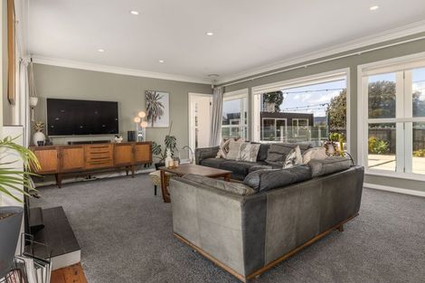 Photo of property in 95 Rosetta Road, Raumati South, Paraparaumu, 5032