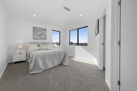 Photo of property in 13 Catalina Avenue, Rosehill, Papakura, 2113