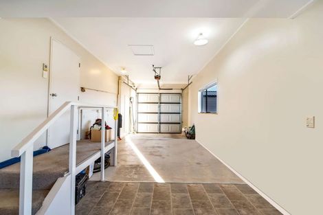 Photo of property in 11 Swift Street, South Hill, Oamaru, 9400