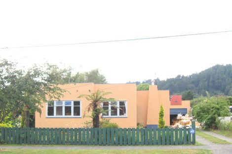 Photo of property in 56 Lane Street, Wallaceville, Upper Hutt, 5018