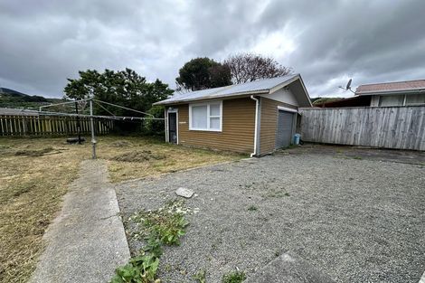 Photo of property in 22 Mary Crescent, Elderslea, Upper Hutt, 5018