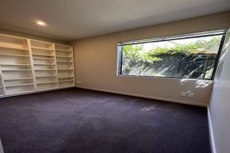 Photo of property in 17 Korau Road, Greenlane, Auckland, 1051