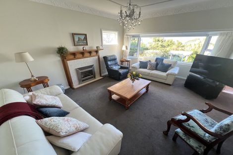 Photo of property in 8 Raumati Terrace, Khandallah, Wellington, 6035