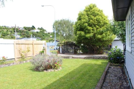 Photo of property in 63 Stokes Valley Road, Stokes Valley, Lower Hutt, 5019