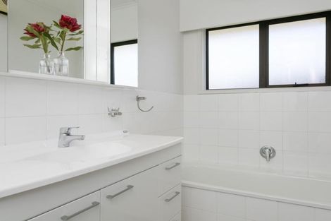 Photo of property in 77 Acacia Bay Road, Nukuhau, Taupo, 3330