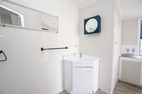 Photo of property in 2/3 Paul Drive, Ngatea, 3503